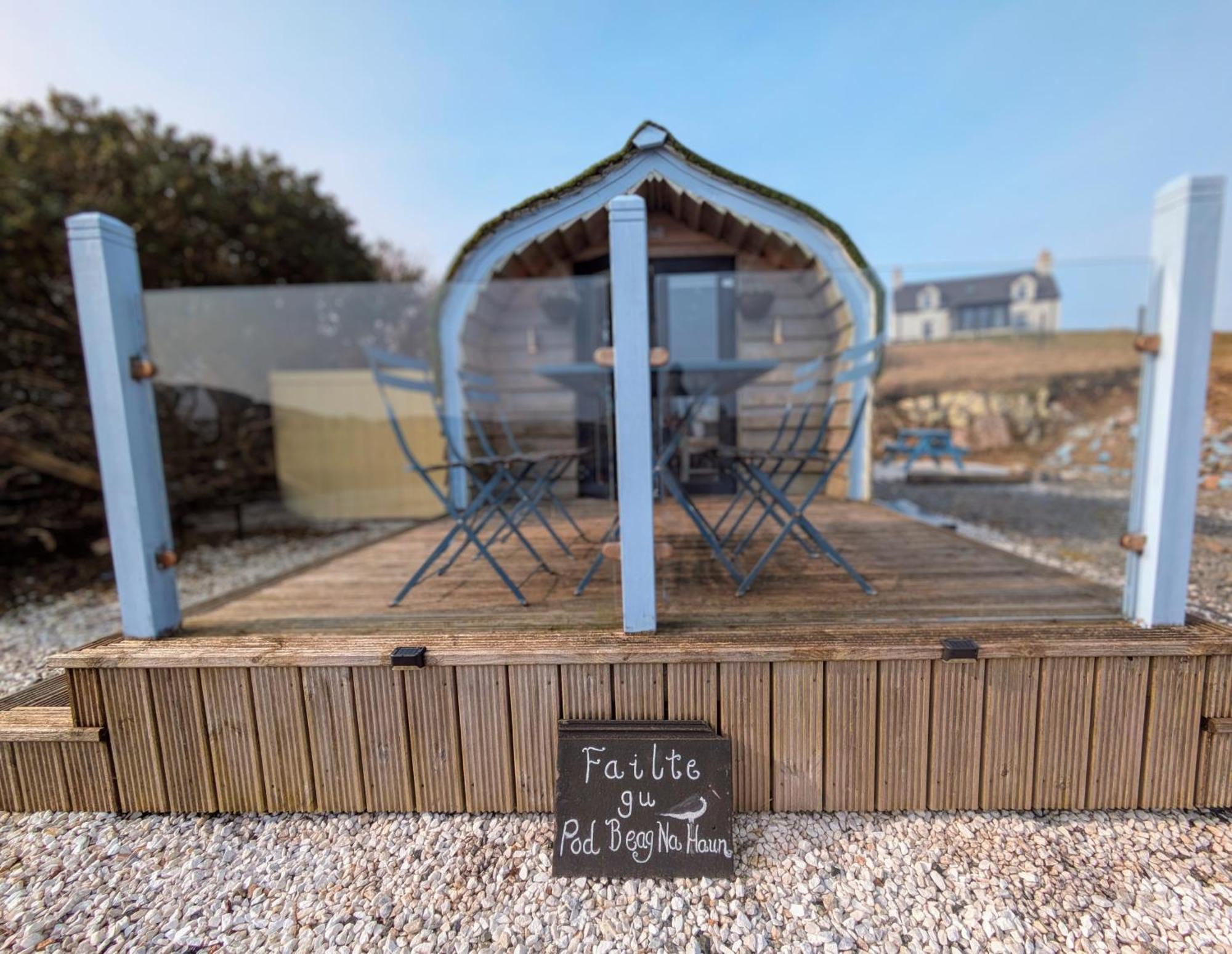 Glamping Pod For 2 Pod Beag Na Haun Eriskay Villa Exterior photo